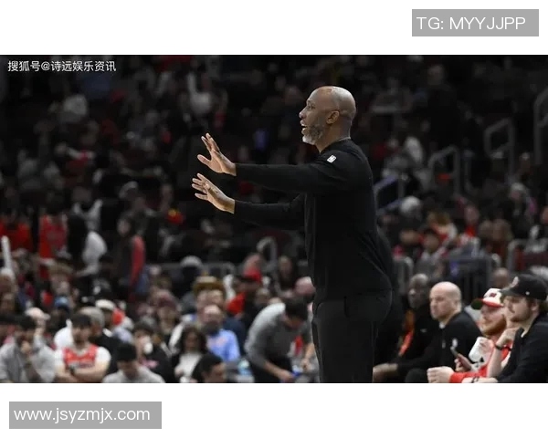 2015年11月19日火箭队与开拓者队激战回顾精彩瞬间与关键时刻分析 2015年11月19日火箭队与开拓者队激战回顾精彩瞬间与关键时刻分析